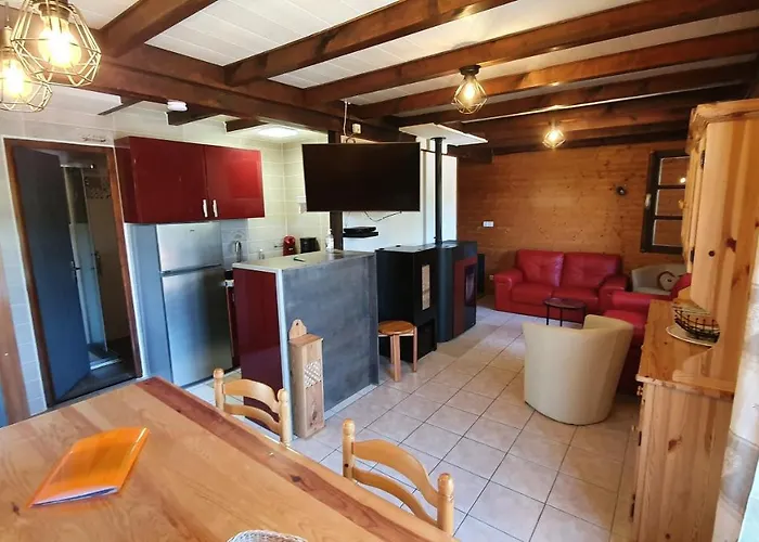 Chalet Le Chandeley Chalet *