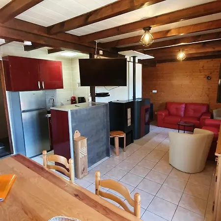 Chalet Le Chandeley シャレー *